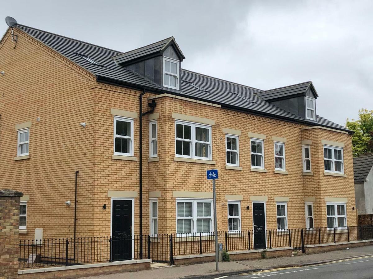 The Martins Apartment Peterborough Exterior foto
